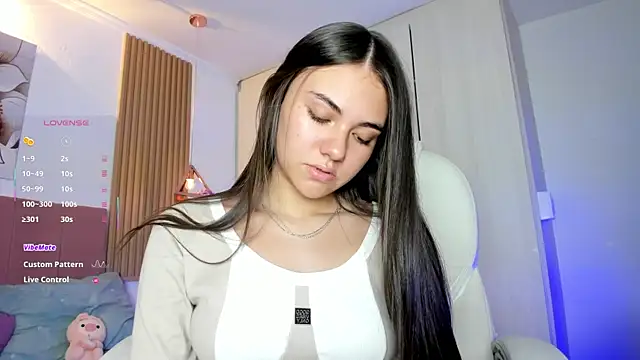 mia nevaeh online show from 05-12-26, 09:34