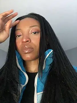 KimiAqua online show from 12-22-25, 12:35