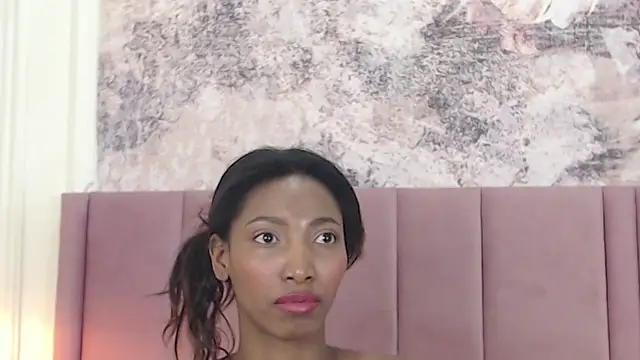 SabrinaDevill online show from 11-10-25, 01:21