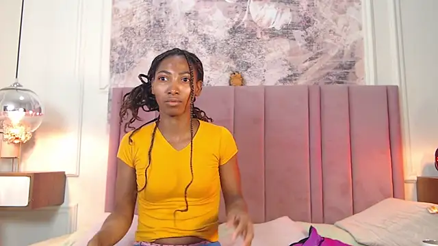 Snapshot of SabrinaDevill chatting on 06-18-26, 01:04 SabrinaDevill online show from 06-18-26, 01:04