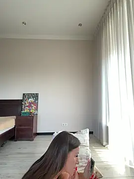 Hott Lolla online show from 07-16-26, 07:47