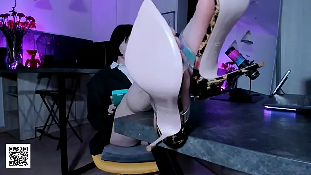  Goddess Misha  online show from 03-07-26, 09:23