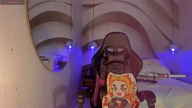 IamNayuta online show from 03-17-25, 08:09