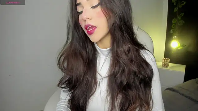 HarleyQueen Robbie online show from 01-18-25, 08:40