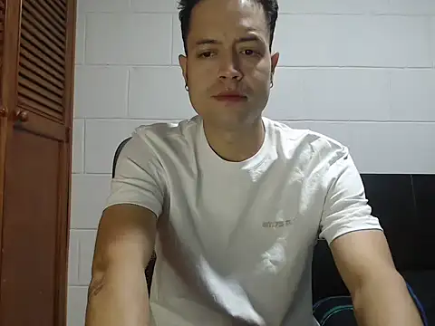 dimitriquiet05 online show from 03-22-26, 07:56