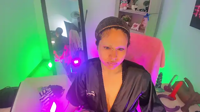 kuromi69 online show from 05-31-26, 04:09