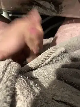 Snapshot of dimitriei chatting on 11-04-25, 05:50 dimitriei online show from 11-04-25, 05:50