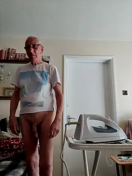 cutaboverest online show from 05-24-26, 03:06