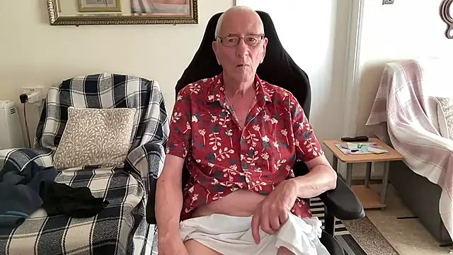 cutaboverest online show from 07-31-26, 06:18
