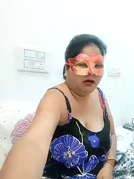 BBW HOT COUPLE online show from 01-01-25, 03:45