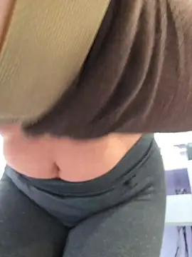 Snapshot of GatitaXD27 chatting on 01-09-26, 10:07 GatitaXD27 online show from 01-09-26, 10:07