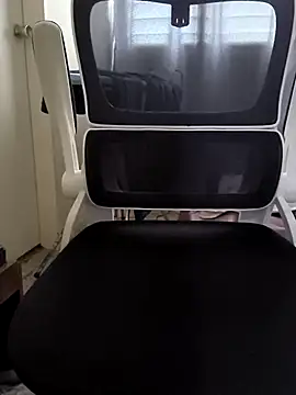 Snapshot of eclaa3000 chatting on 04-06-26, 08:32 eclaa3000 online show from 04-06-26, 08:32