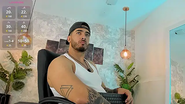 Snapshot of Nate_franco chatting on 07-09-26, 04:16 Nate franco online show from 07-09-26, 04:16