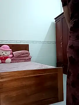 Snapshot of ___Erin___ chatting on 03-21-26, 02:38 Erin online show from 03-21-26, 02:38