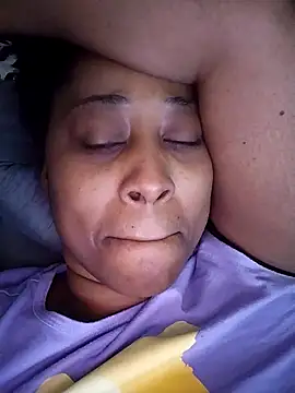 Snapshot of Lady_Libra chatting on 04-10-26, 11:04 Lady Libra online show from 04-10-26, 11:04