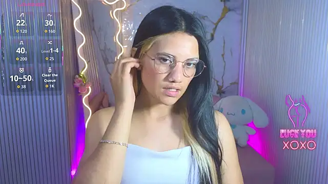 Chiara tay online show from 04-18-26, 07:58