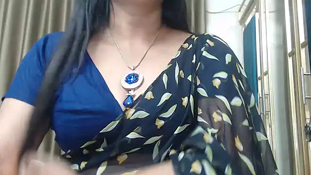 desi-maisa130 online show from 01-22-25, 03:07