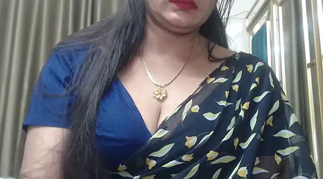 desi-maisa130 online show from 02-15-25, 08:33