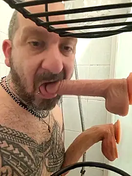 Snapshot of teddy79good chatting on 02-24-26, 05:11 teddy79good online show from 02-24-26, 05:11