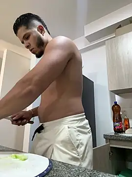 taurus boy1 online show from 02-10-26, 01:32