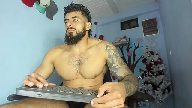 Snapshot of _Poseidon1_ chatting on 06-07-26, 03:10 Poseidon1 online show from 06-07-26, 03:10