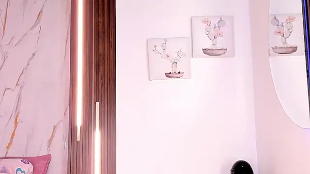 mia six66 online show from 03-22-26, 12:08