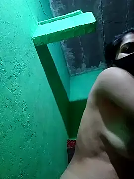 HOTBABITARAJ online show from 02-21-25, 01:11