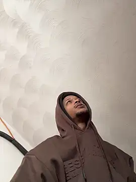 Snapshot of rayyymack chatting on 02-01-26, 01:42 rayyymack online show from 02-01-26, 01:42