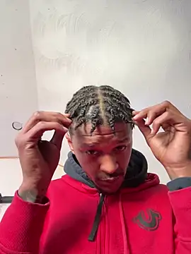 Snapshot of rayyymack chatting on 03-03-26, 01:06 rayyymack online show from 03-03-26, 01:06