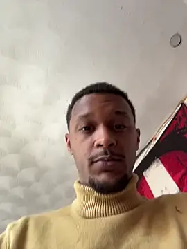 Snapshot of rayyymack chatting on 03-20-26, 03:28 rayyymack online show from 03-20-26, 03:28