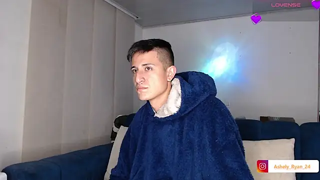 ashely ryan24 online show from 01-06-26, 11:29