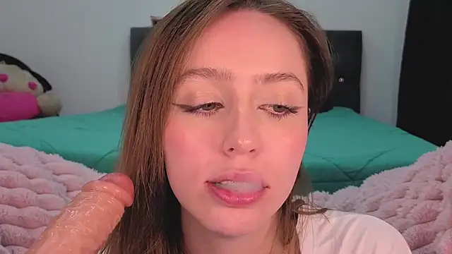 Snapshot of SofiaGc chatting on 02-24-26, 03:48 SofiaGc online show from 02-24-26, 03:48