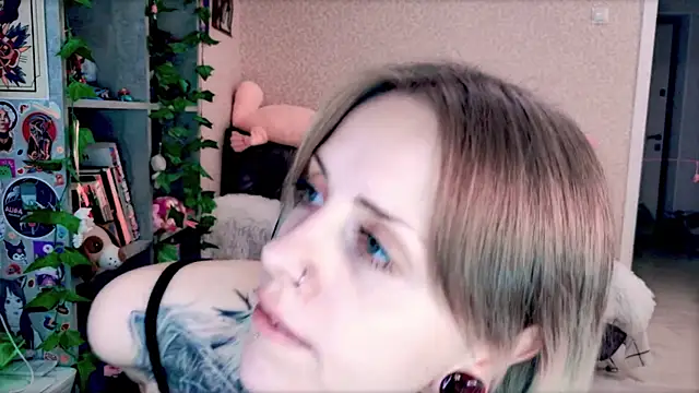 NaniMoore online show from 08-01-26, 07:57