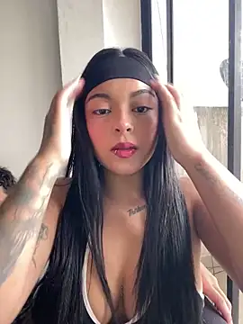 Dulce-diosa online show from 02-15-26, 08:27