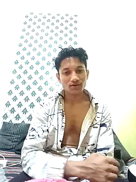 Snapshot of Indiandaddy11 chatting on 10-30-25, 12:17 Indiandaddy11 online show from 10-30-25, 12:17