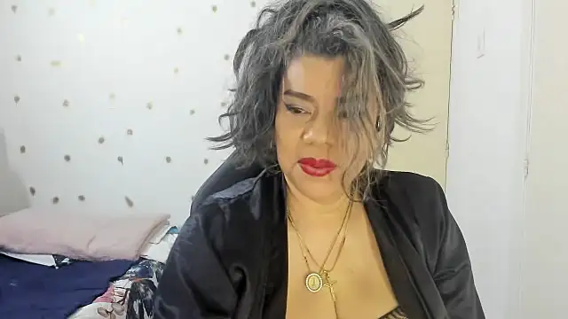 Snapshot of vikyadams chatting on 06-24-26, 11:42 vikyadams online show from 06-24-26, 11:42