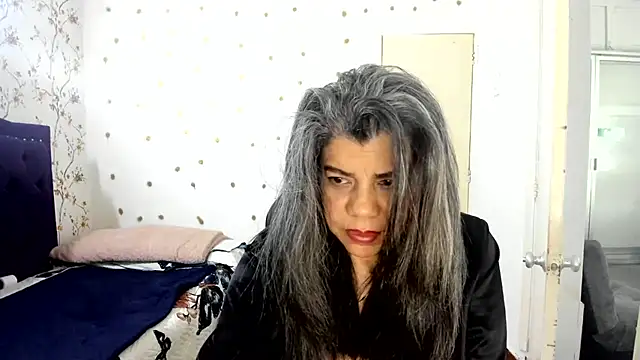 Snapshot of vikyadams chatting on 07-06-26, 10:56 vikyadams online show from 07-06-26, 10:56