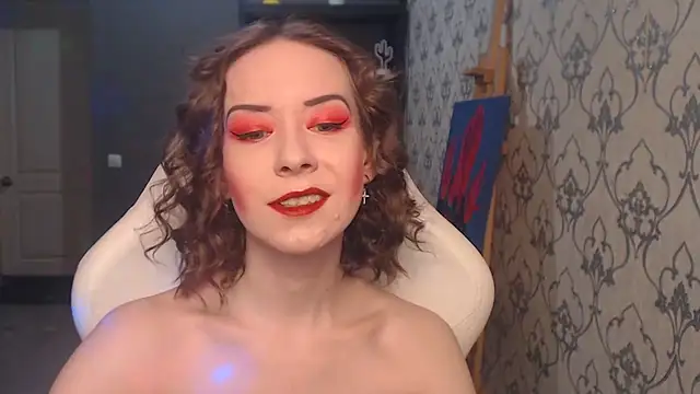 Snapshot of FascinatingEyess chatting on 07-18-26, 07:17 FascinatingEyess online show from 07-18-26, 07:17