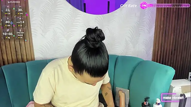 Snapshot of yossi_peach_cute chatting on 11-13-25, 08:52 yossi peach cute online show from 11-13-25, 08:52