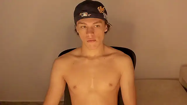 laurent nova online show from 12-22-25, 09:06