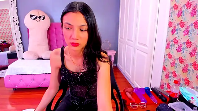 Iris Stone  online show from 02-17-25, 03:31