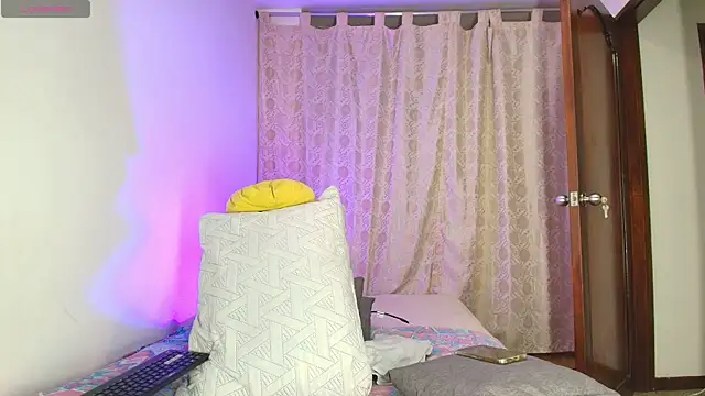 Luciana Ortiz1 online show from 04-07-26, 01:39