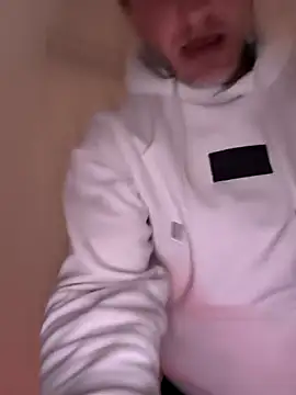 AttractiveSilk5 online show from 04-08-26, 09:48