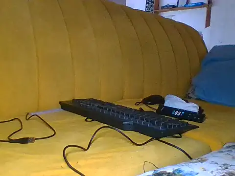 Snapshot of sherry_anne chatting on 05-07-26, 09:14 sherry anne online show from 05-07-26, 09:14