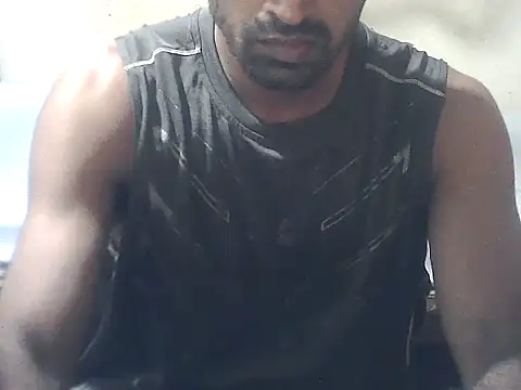 Snapshot of ROCKY_USA_18 chatting on 05-14-26, 08:10 ROCKY USA 18 online show from 05-14-26, 08:10