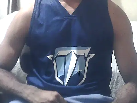 Snapshot of ROCKY_USA_18 chatting on 05-26-26, 07:32 ROCKY USA 18 online show from 05-26-26, 07:32