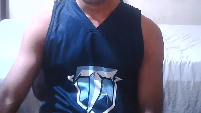 Snapshot of ROCKY_USA_18 chatting on 05-27-26, 09:12 ROCKY USA 18 online show from 05-27-26, 09:12