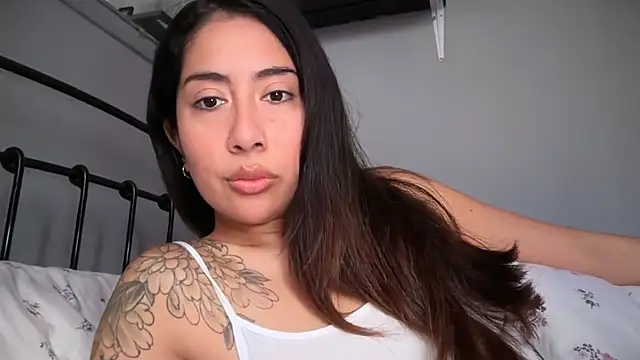 LorenaAnderson online show from 04-08-26, 10:48