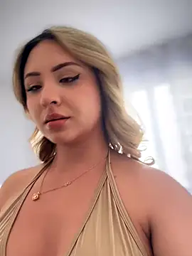 Snapshot of SaraFerreira chatting on 09-14-25, 06:40 SaraFerreira online show from 09-14-25, 06:40