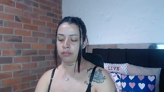 salome  hills1 online show from 02-11-26, 07:19